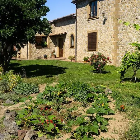 Vallecupa فندق مبيت وإفطار Farnese